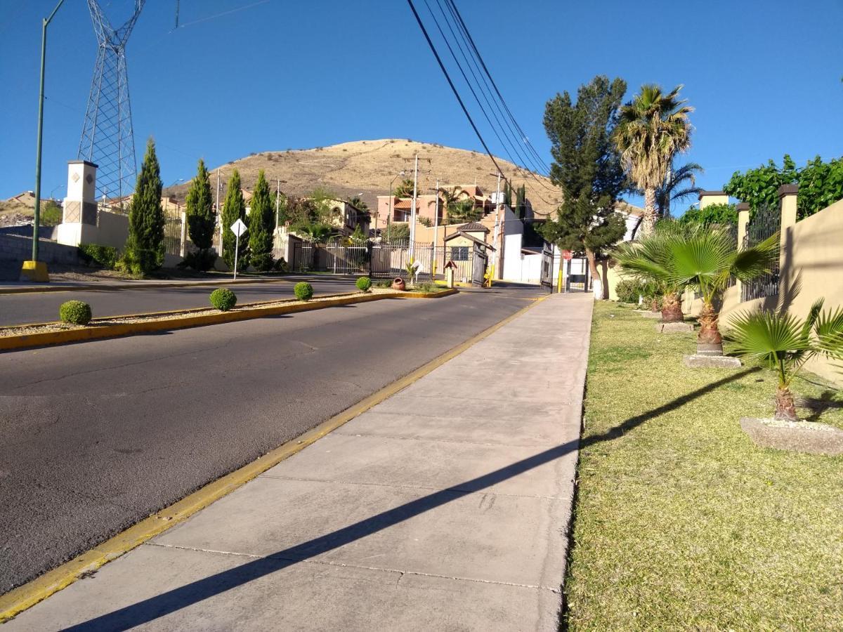 Hermoso Depto Por Uach II Con Terraza Y Linda Vista Chihuahua Bagian luar foto